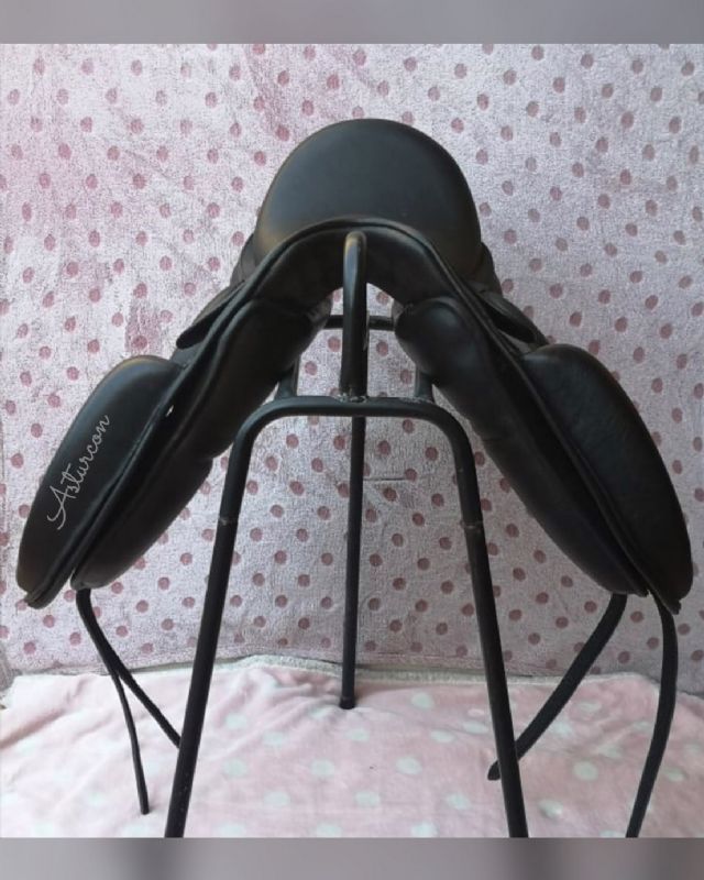 Dressage Saddle Leicester